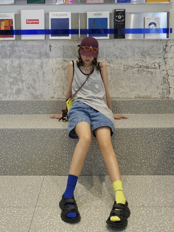 Майка Peaceminusone Chamomile "White/Black" фото № 4