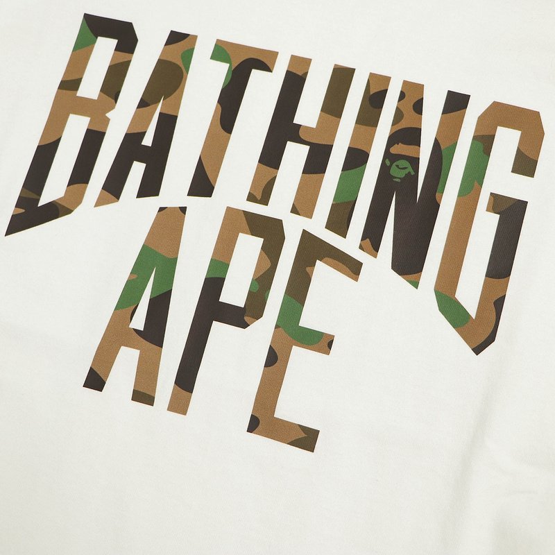 Футболка A Bathing Ape Camouflage Text "White" фото № 2