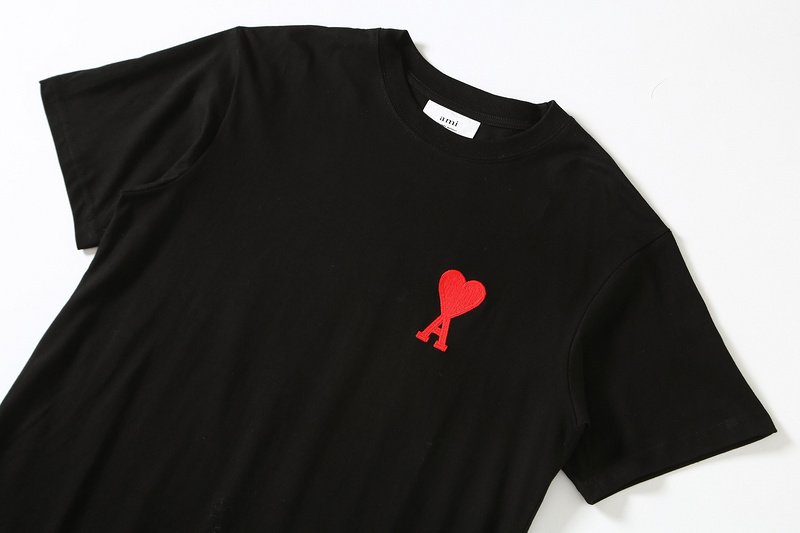 Футболка Amiri With Red Emblem "Black" фото № 2