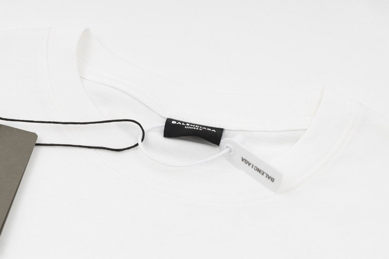 Футболка Balenciaga Flame Logo "White" фото № 8