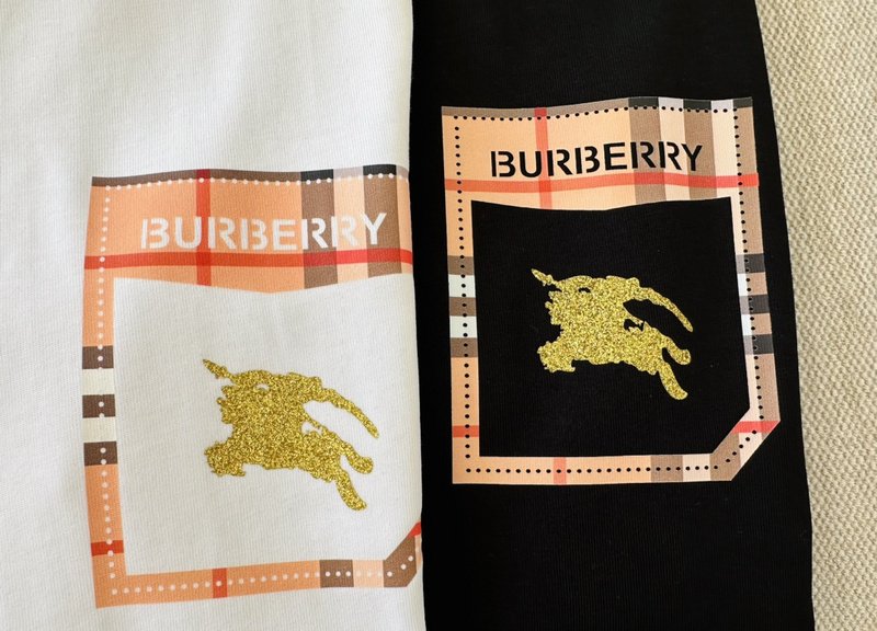 Футболка Burberry With A Shiny Brand Logo "White" фото № 2