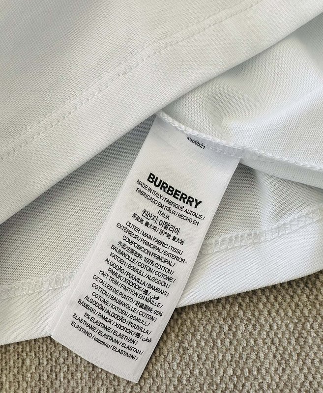 Футболка Burberry With A Shiny Brand Logo "White" фото № 4