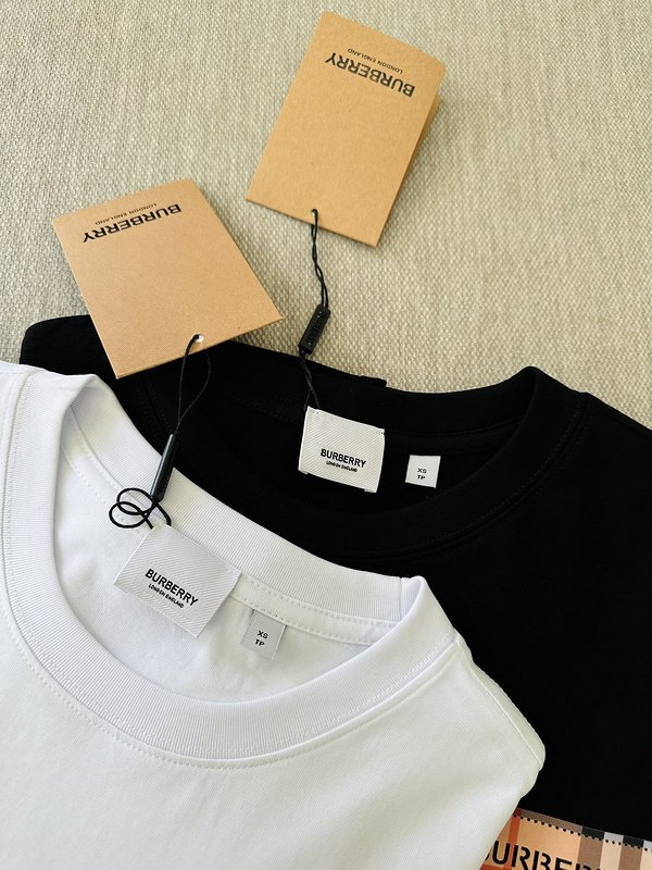 Футболка Burberry With A Shiny Brand Logo "White" фото № 6