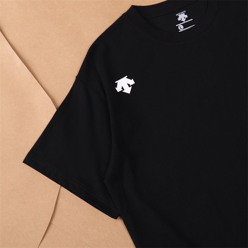 Футболка Descente Small Logo "Black" фото № 6