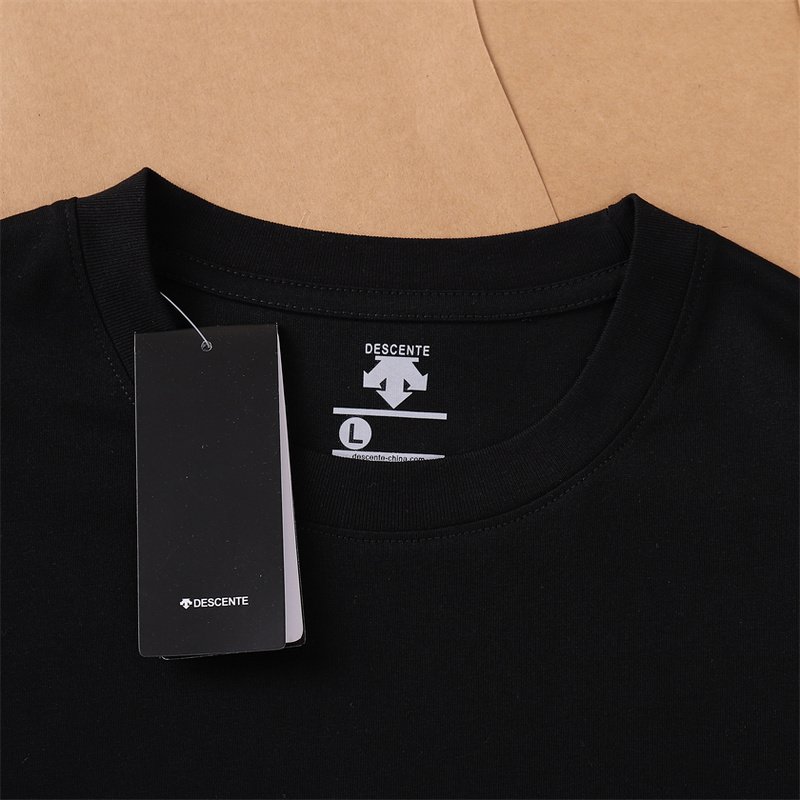 Футболка Descente Small Logo "Black" фото № 4