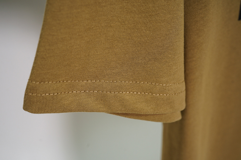 Футболка Fendi Large Logo And Eye-Catching Collar "Brown" фото № 7