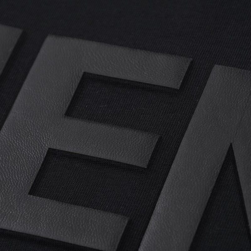 Футболка Fendi The Text Logo Is Large "Black" фото № 3