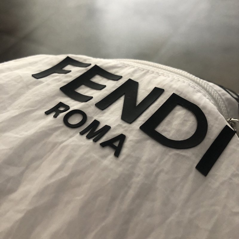 Футболка Fendi Cotton With Unique Pocket "White" фото № 6