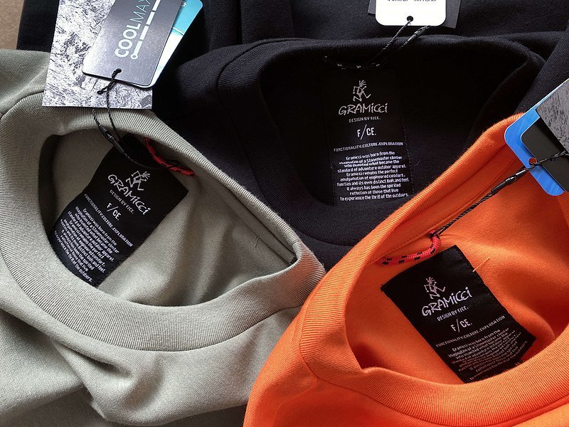 Футболка Gramicci With Pocket "Orange" фото № 2