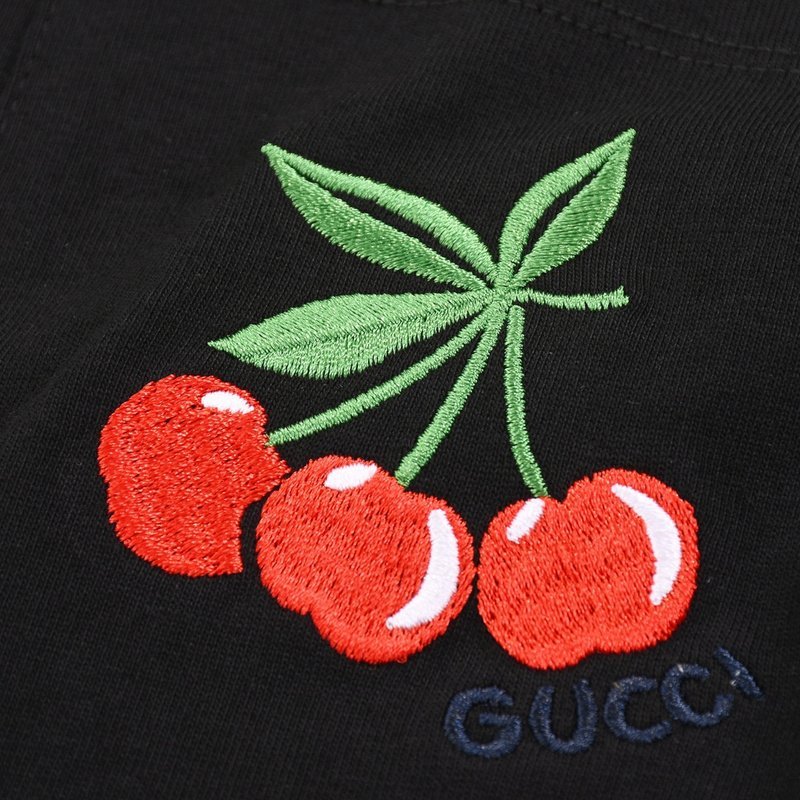 Футболка Gucci Cherries "Black" фото № 7