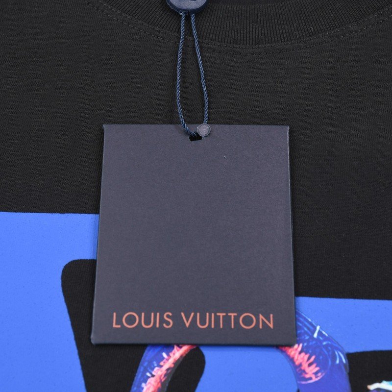 Футболка Louis Vuitton With Bright Print Of Travel Bag "Black" фото № 2