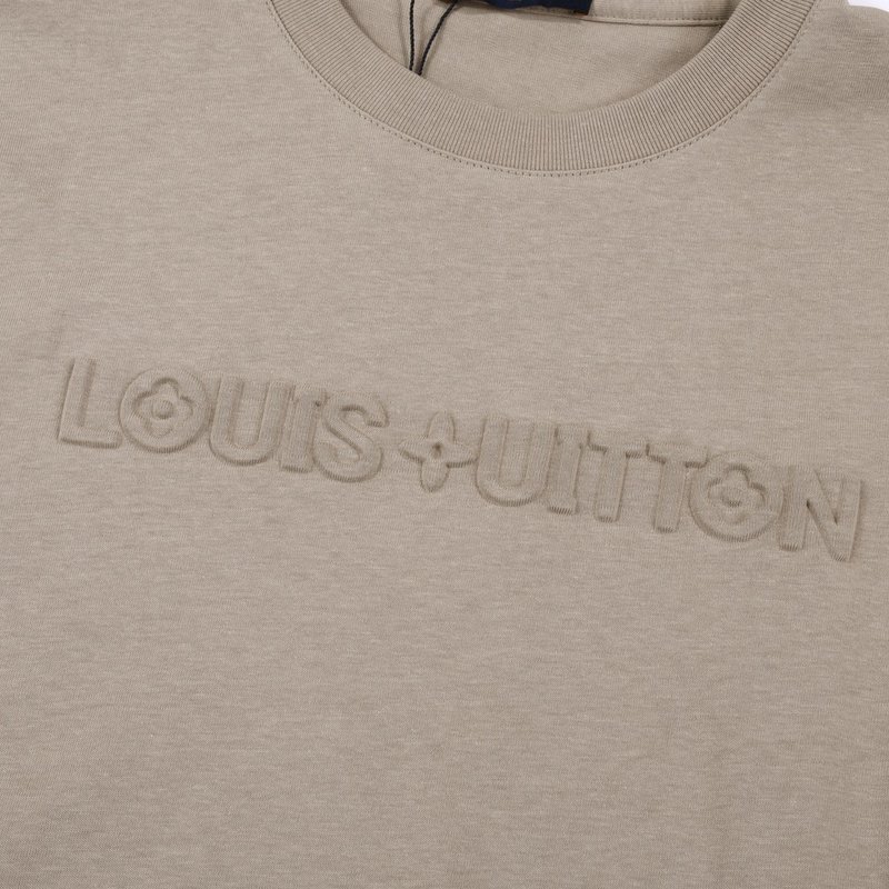 Футболка Louis Vuitton With An Embossed Text Logo "Brown/Gray" фото № 8
