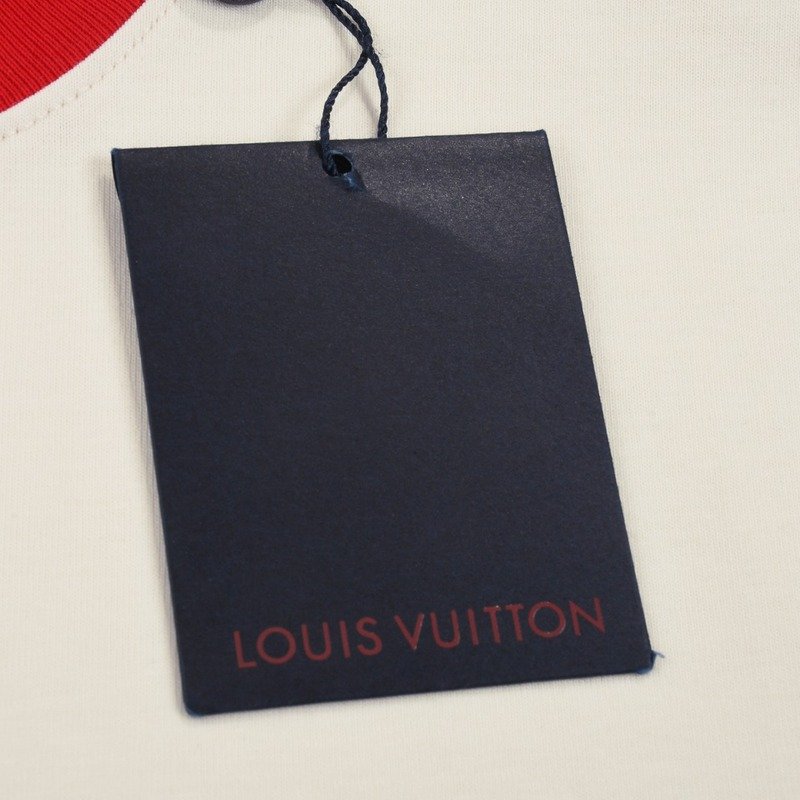 Футболка Louis Vuitton With Pendant And Print 4 "Cream" фото № 5