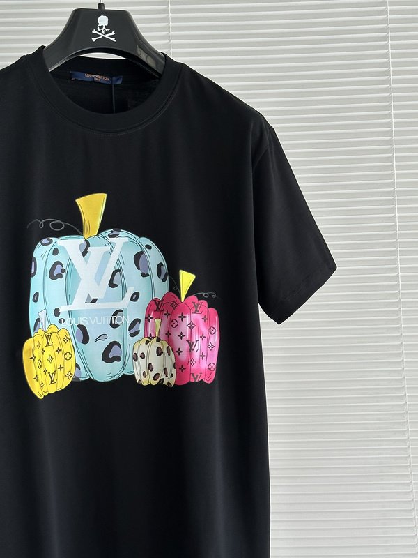 Футболка Louis Vuitton Pumpkin Of Different Shapes And Types "Black" фото № 3
