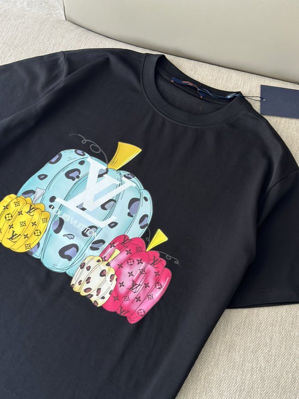Футболка Louis Vuitton Pumpkin Of Different Shapes And Types "Black" фото № 4