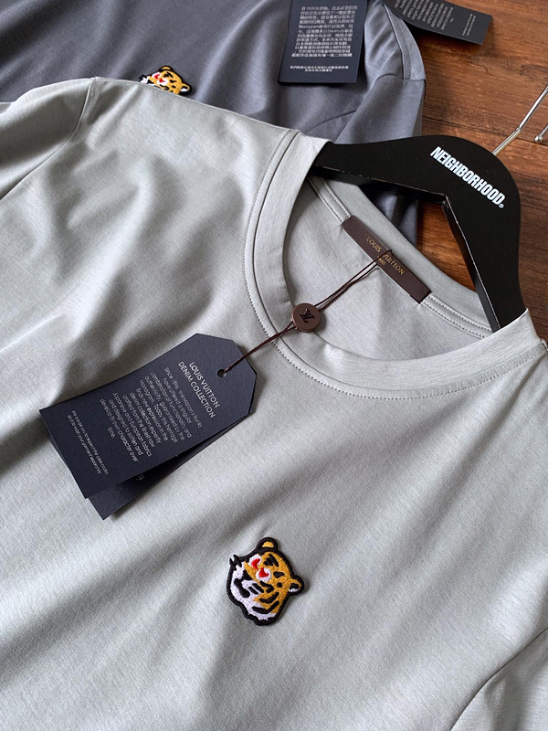 Футболка Louis Vuitton Little Cute Tiger Emblem "White" фото № 3