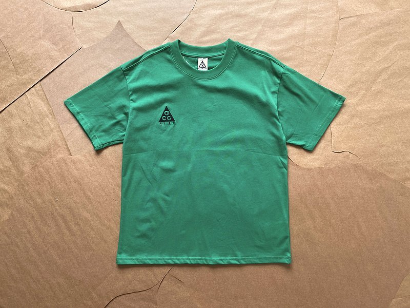 Футболка Nike Triangular Logo "Green" фото № 2