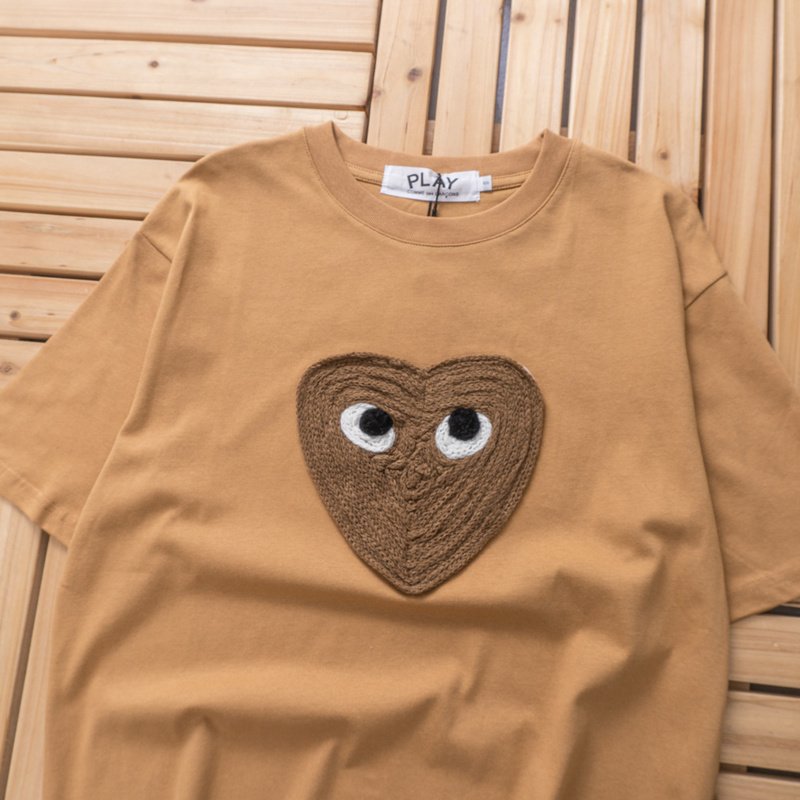 Футболка Play Heart Symbol Front "Brown" фото № 2