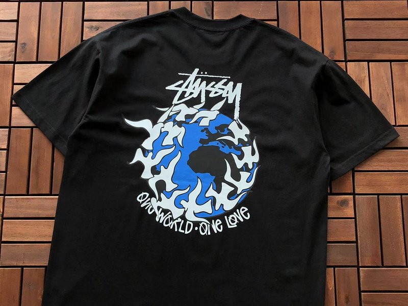 Футболка Stussy Planet With Flying Birds Around "Black" фото № 2