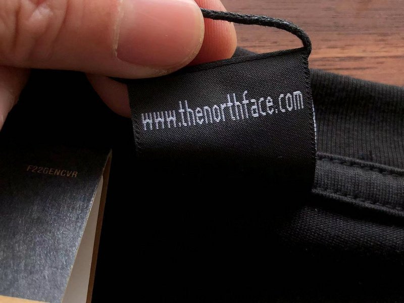 Футболка The North Face Lettering Never Stop Exploring "Black" фото № 4