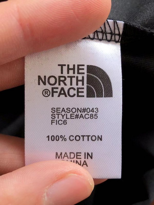 Футболка The North Face Lettering Never Stop Exploring "Black" фото № 7