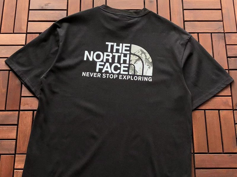 Футболка The North Face Logo With Back Inscription Never Stop Exploring "Black" фото № 2