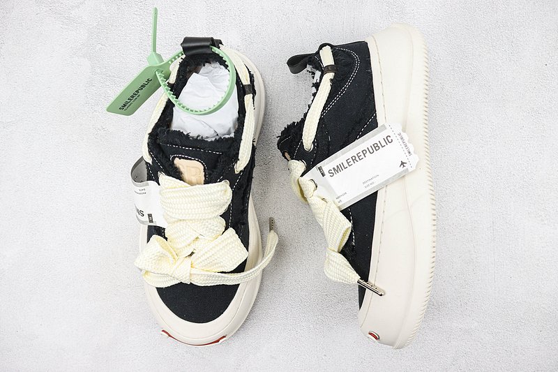 Smilerepublic Canvas Shooter "Black" фото № 6