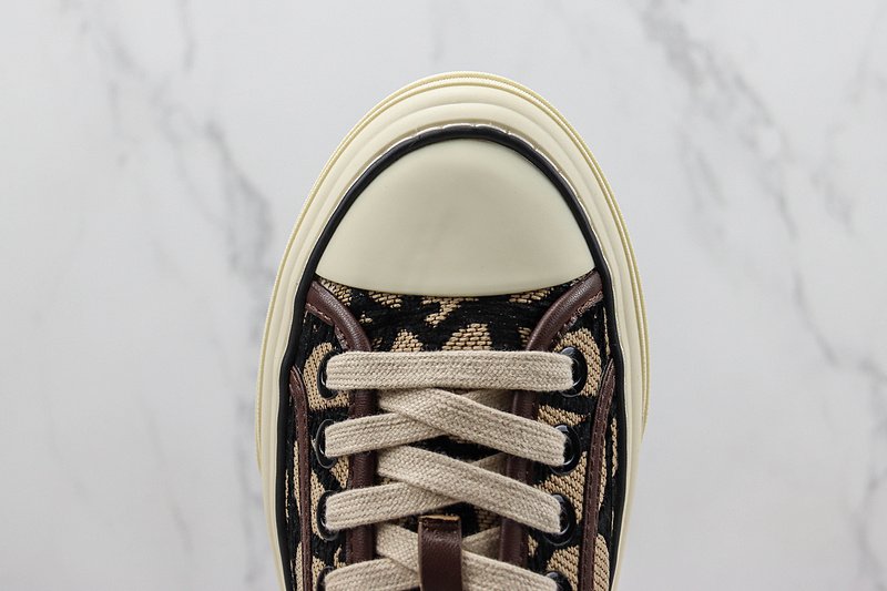 Valentino Garavani Toile Iconographe Totaloop "Beige" фото № 4