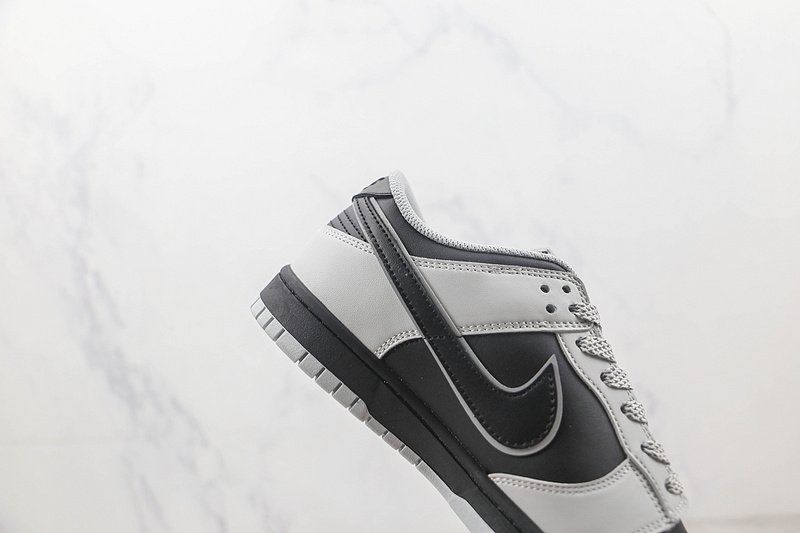 Otomo Katsuhiro x Nike SB Dunk Low Steamboy OST "Light Grey/Black" фото № 4