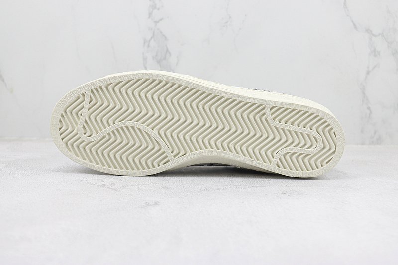 Invincible x Dayz x Adidas Campus 80s "White Tweed" фото № 8