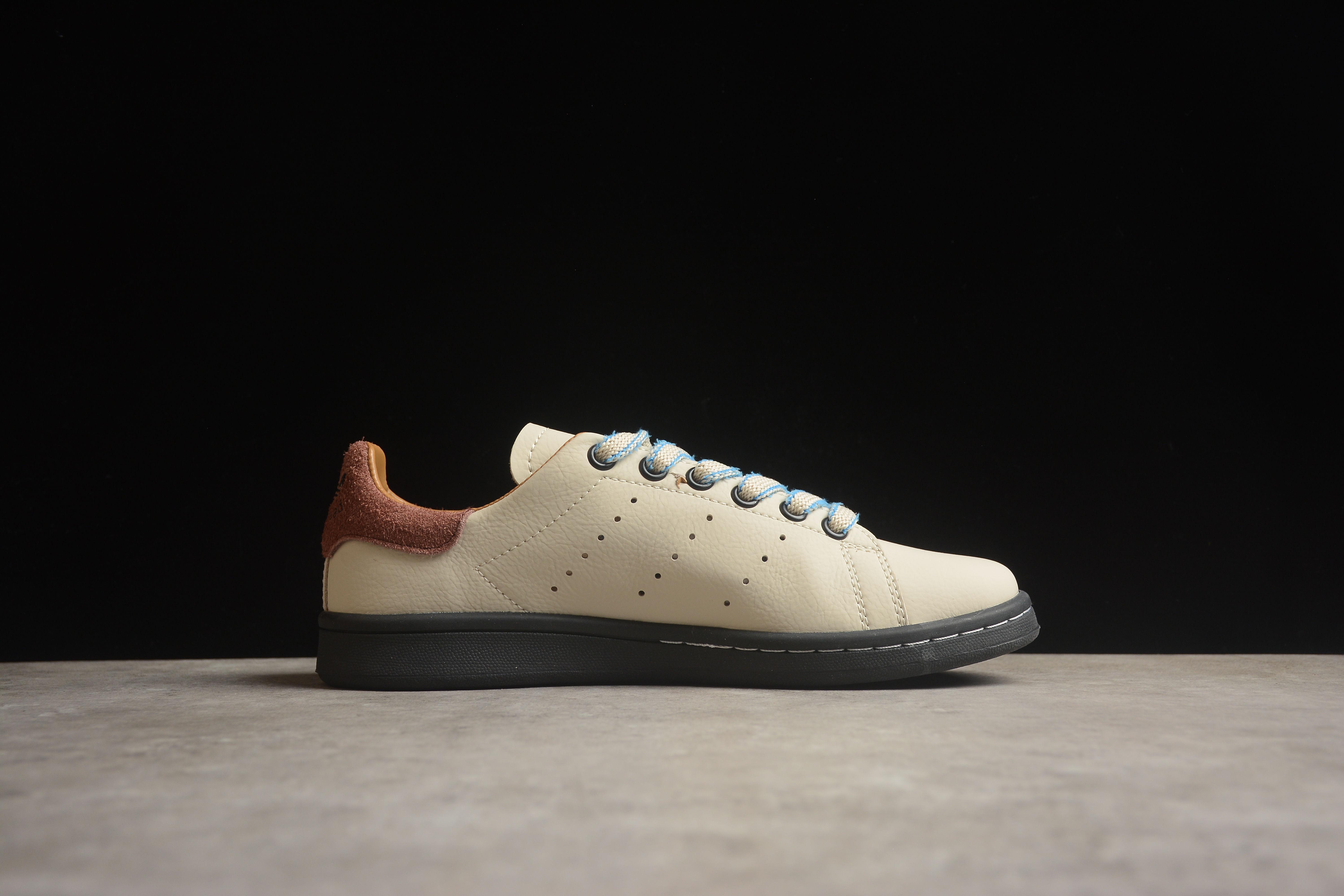 Brain Dead x Adidas Stan Smith "Bliss" фото № 2