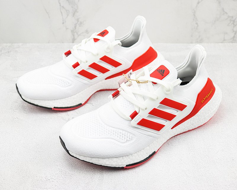 Adidas UltraBoost 22 "White Vivid Red" фото № 5