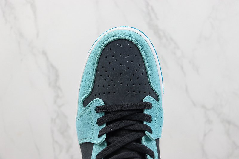 Air Jordan 1 Zoom Air CMFT 2 "Bleached Aqua" фото № 3