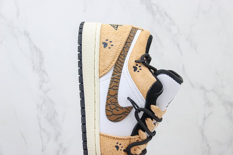 Air Jordan 1 Low "Pets" фото № 3
