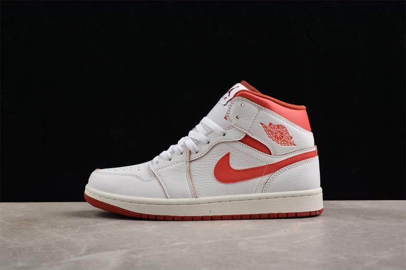 Air Jordan 1 Mid SE "Dune Red" фото № 4
