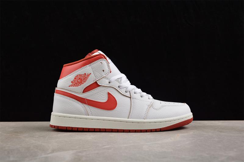 Air Jordan 1 Mid SE "Dune Red" фото № 6