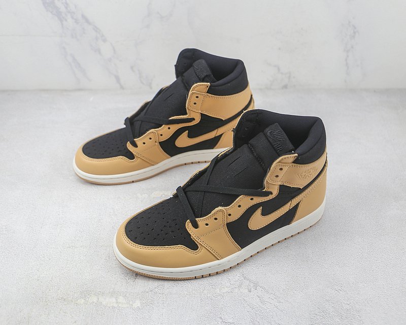 Air Jordan 1 High OG "Heirloom" фото № 5