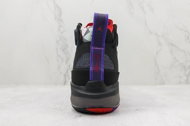 Air Jordan 37 "Raptors" фото № 9