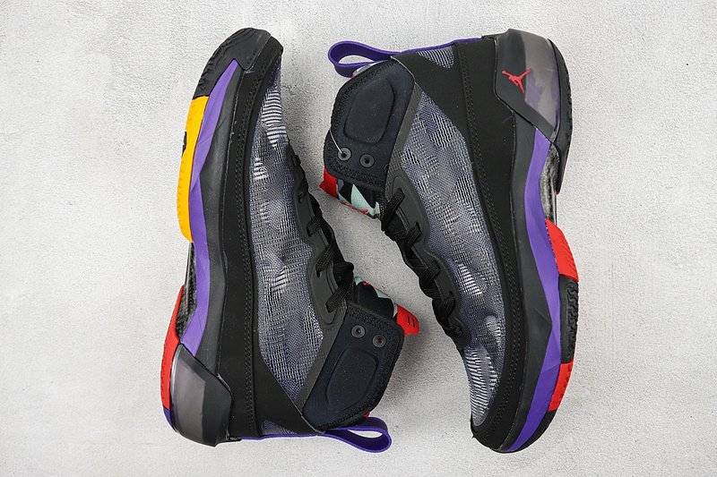 Air Jordan 37 "Raptors" фото № 6