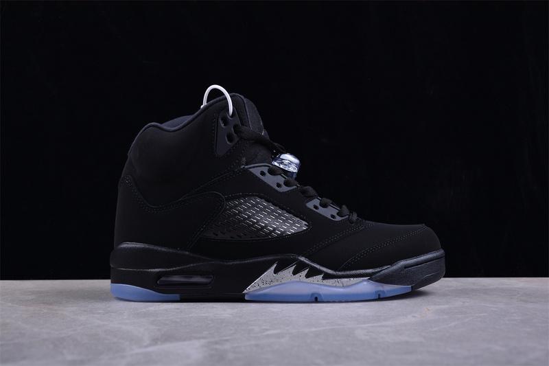 Air Jordan 5 Retro SE "Black Cat" фото № 8