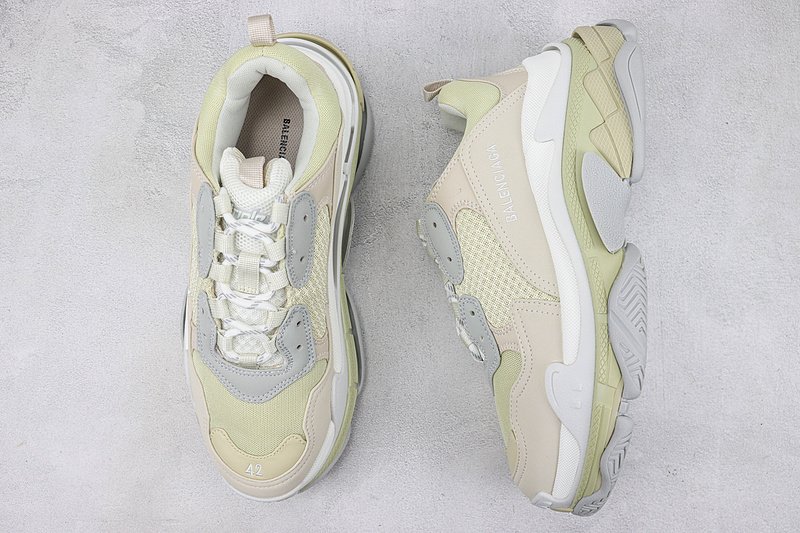 Balenciaga Triple S "Mocha Green/Light Beige" фото № 6