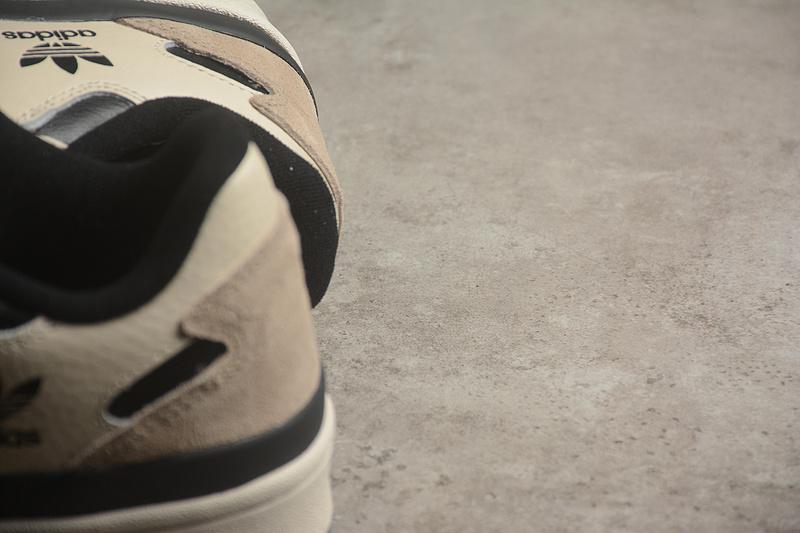 Adidas Originals FORUM LOW CL "Beige Black" фото № 6