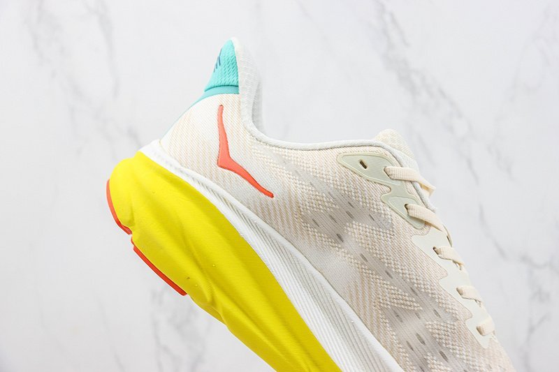 Hoka One One Clifton 9 "Cream White/Yellow" фото № 3