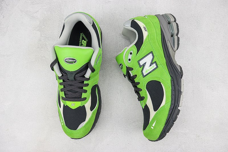 New Balance 2002R "Green Apple" фото № 6