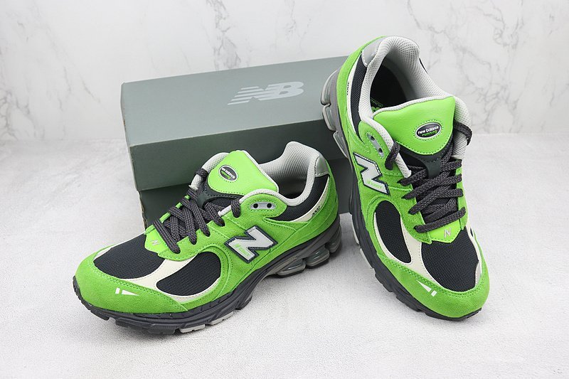New Balance 2002R "Green Apple" фото № 7