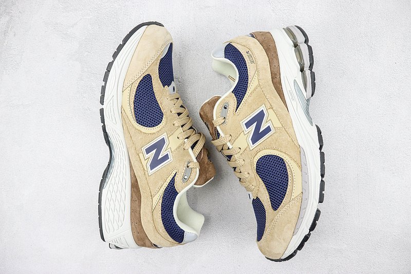 New Balance 2002R "Beige/Dark Blue" фото № 7