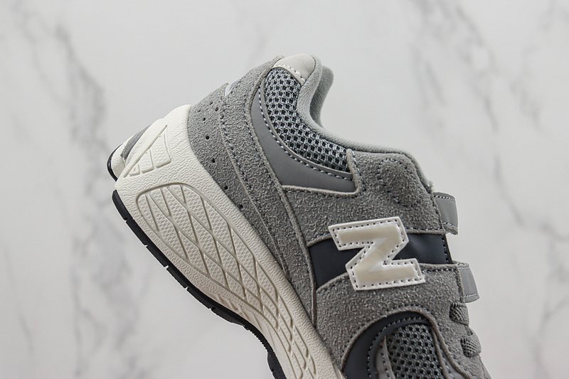 New Balance 2002r Hook & Loop Little "Steel Lead" фото № 4