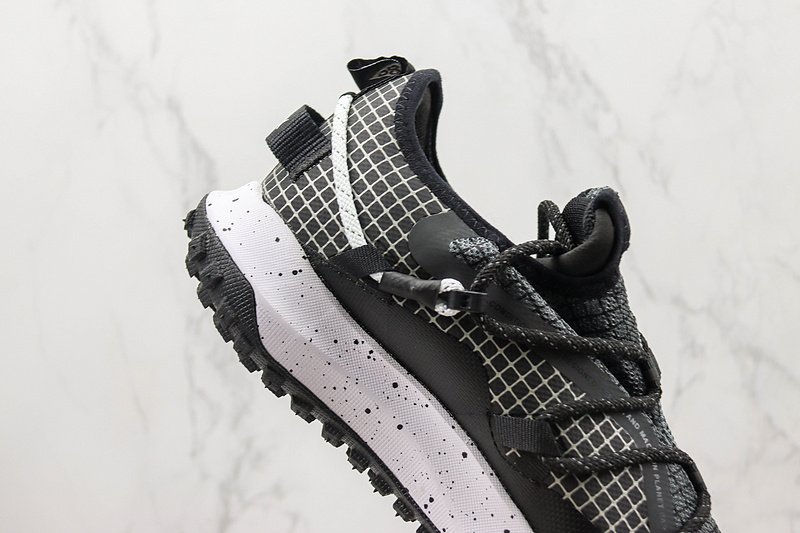 Nike ACG Mountain Fly Gore-Tex Low "Black/White" фото № 3