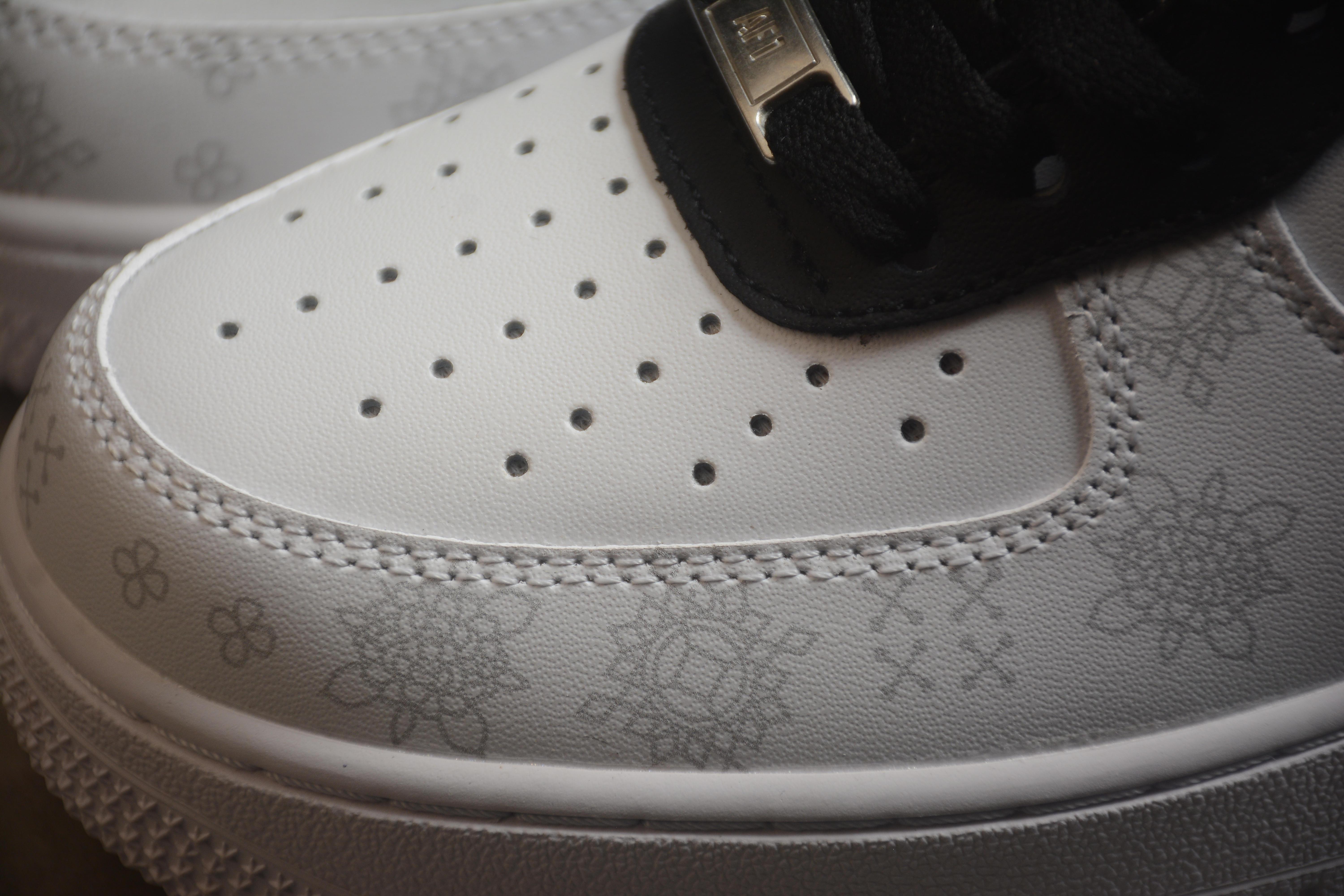 Nike Air Force 1 Low "White/Black" фото № 7