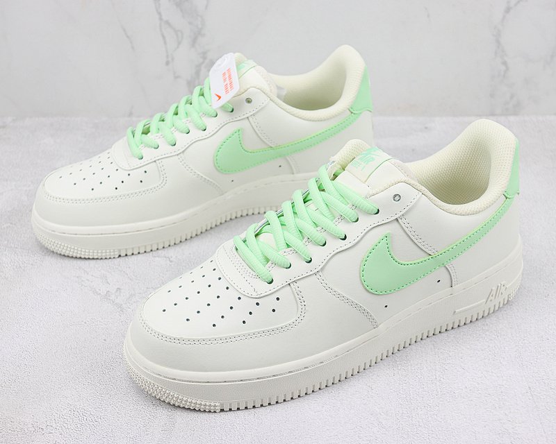 Nike Air Force 1 Low "White/Tiffany Green" фото № 5